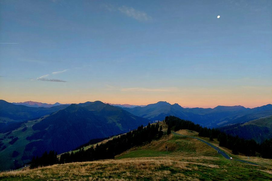 Alpenpanorama mit Gipfeln